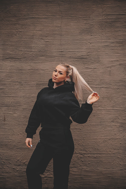 Svart hoodie