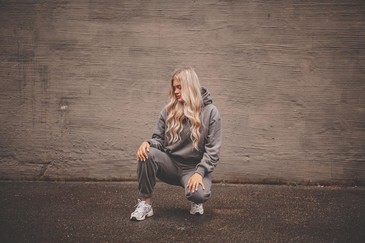 Koksgrå hoodie